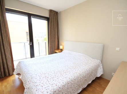 Bez popisku | Pronájem bytu, 2+kk, 69 m²