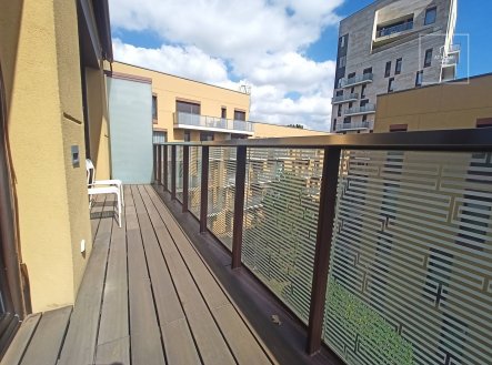 Bez popisku | Pronájem bytu, 2+kk, 69 m²