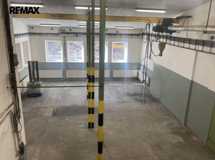 Pronájem výrobní prostory, 222 m²