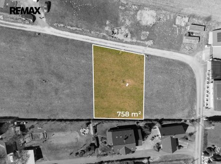 Prodej pozemku pro bydlení, 758 m²