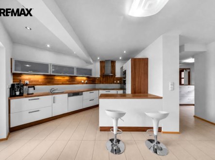 Prodej domu/vily, 252 m²