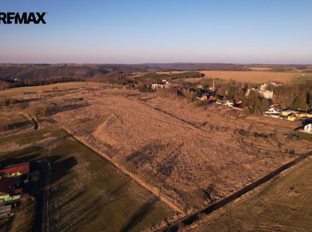 Prodej pozemku pro komerční výstavbu, 49 631 m²