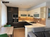 Pronájem bytu, 2+kk, 54 m²