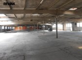 Pronájem výrobní prostory, 2 100 m²