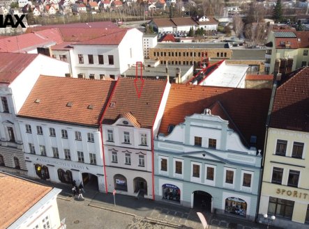 Prodej nájemního domu, 490 m²