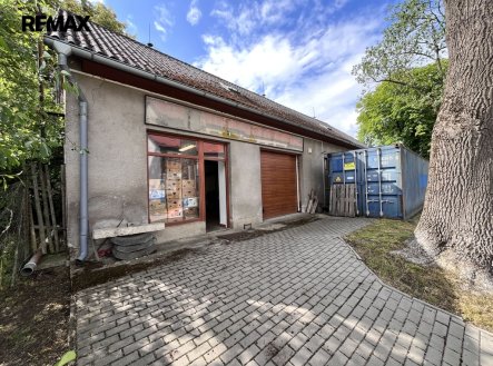 Prodej obchodní prostory, 121 m²