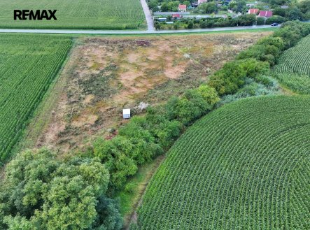 Prodej pozemku pro komerční výstavbu, 9 212 m²