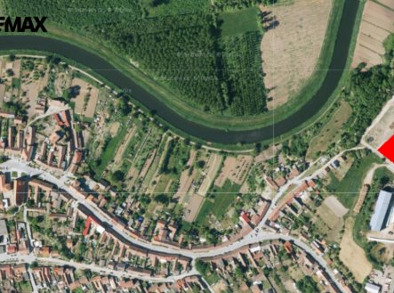 Prodej výrobní prostory, 1 500 m²