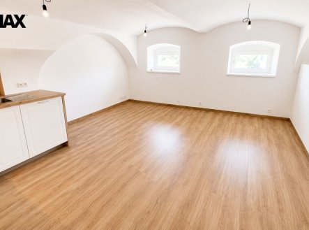 Pronájem bytu, 3+kk, 65 m²