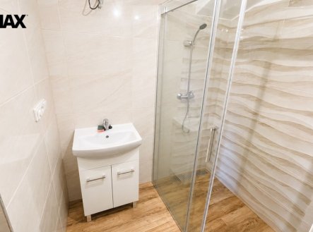 Pronájem bytu, 3+kk, 65 m²