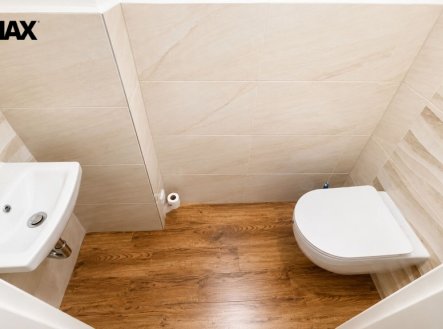Pronájem bytu, 3+kk, 65 m²
