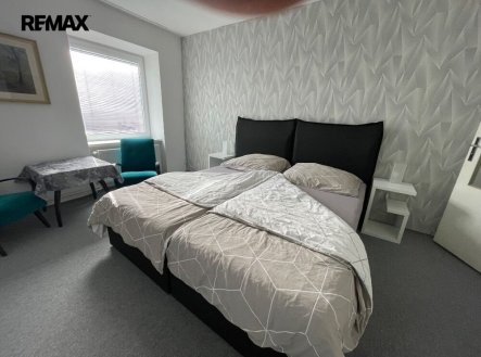 Pronájem bytu, 2+1, 80 m²