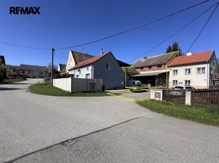 Prodej skladu, 830 m²
