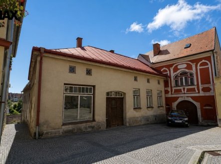 chatgpt-image-13.7.2026-11-13-29.jpg | Prodej - dům/vila, 370 m²