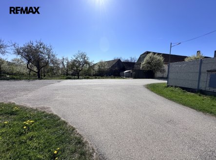 Prodej výrobní prostory, 830 m²