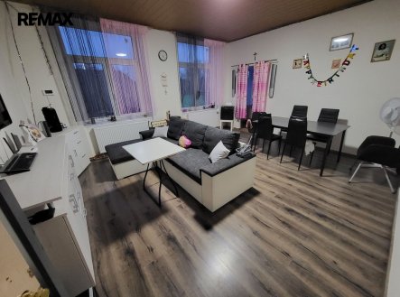 Prodej nájemního domu, 384 m²