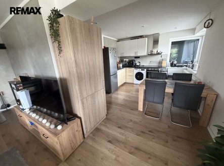 Pronájem bytu, 2+kk, 54 m²