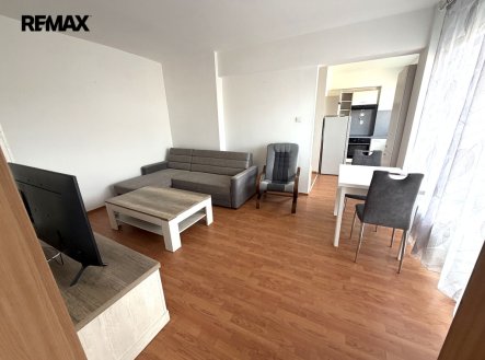 Pronájem bytu, 2+kk, 50 m²