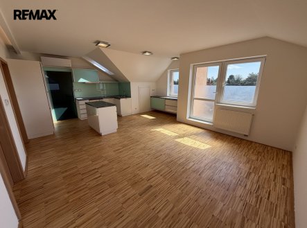 Prodej bytu, 3+kk, 82 m²