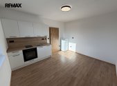 Pronájem bytu, 2+kk, 36 m²