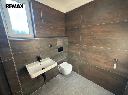 Pronájem bytu, 2+kk, 43 m²