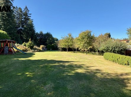Prodej pozemku pro bydlení, 2 340 m²