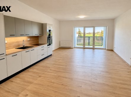 Pronájem bytu, 2+kk, 63 m²