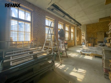 Prodej výrobní prostory, 441 m²