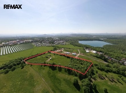 Prodej pozemku pro bydlení, 23 011 m²