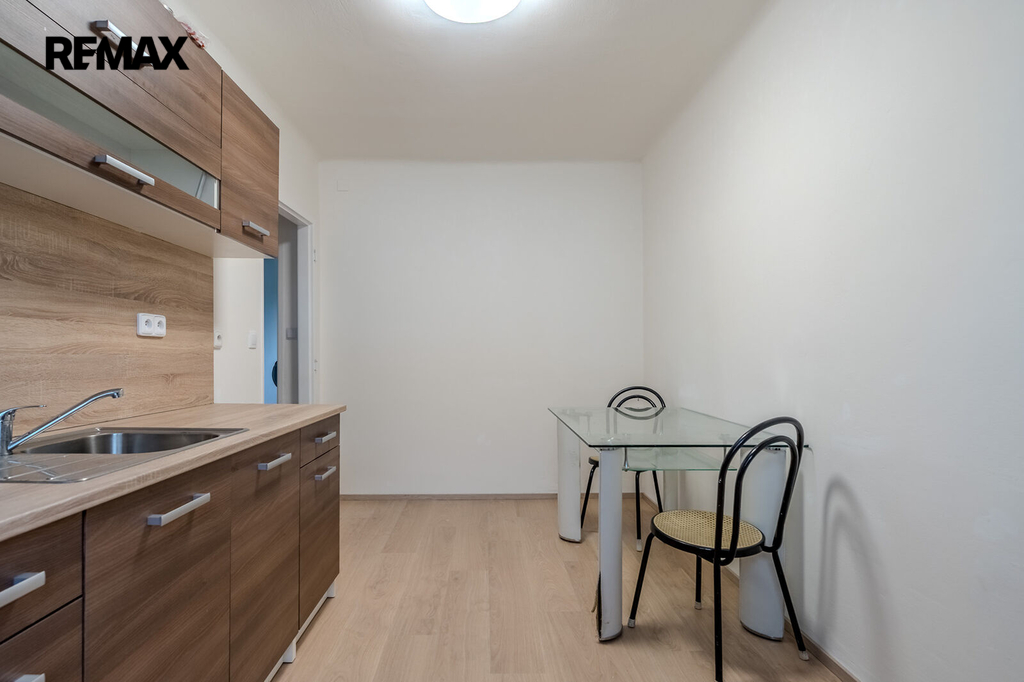 tm-09701-hdr.jpg