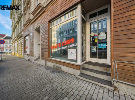 Pronájem obchodní prostory, 130 m²