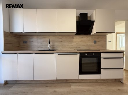 Pronájem bytu, 2+1, 60 m²