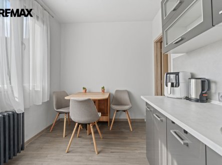 Pronájem bytu, 1+1, 42 m²