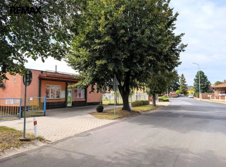 Prodej obchodní prostory, 140 m²