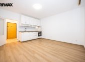 Pronájem bytu, 2+kk, 47 m²