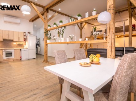 Prodej bytu, atypický, 82 m²