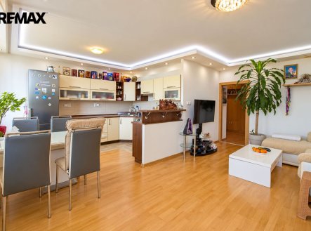 Prodej bytu, 3+kk, 75 m²