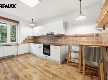 Prodej bytu, 1+1, 46 m²