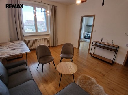 Pronájem bytu, 1+1, 41 m²