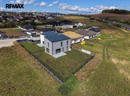 Prodej bytu, 4+kk, 104 m²