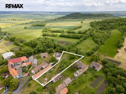 Prodej pozemku pro bydlení, 2 061 m²