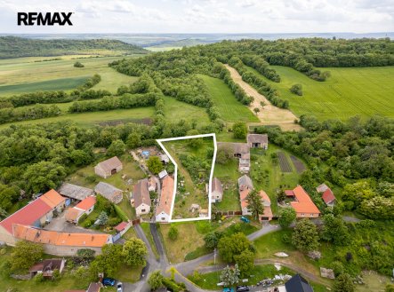 Prodej pozemku pro bydlení, 2 061 m²