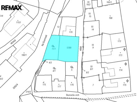 pozemek-1.png | Prodej - pozemek pro bydlení, 693 m²