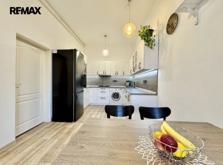 Prodej bytu, 3+1, 90 m²