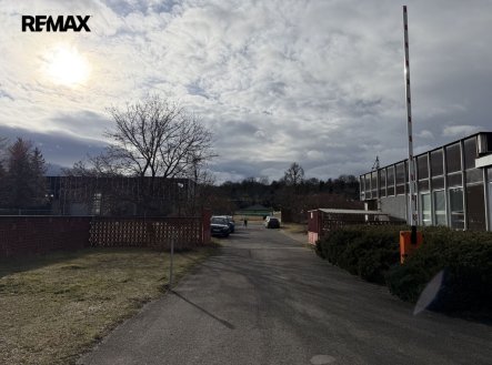Pronájem skladu, 410 m²