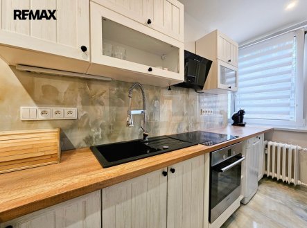 Prodej bytu, 3+1, 70 m²