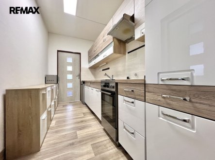 Prodej bytu, 3+1, 60 m² obrázek
