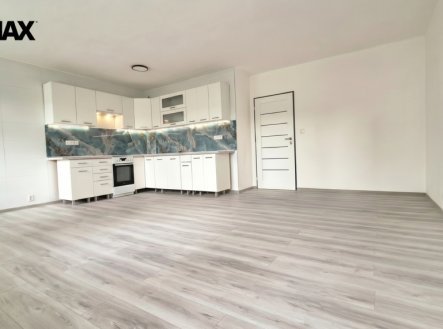 Pronájem bytu, 3+kk, 75 m²