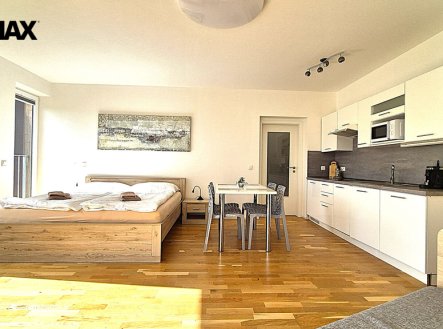 Prodej jiné komerční nemovitosti, 37 m²