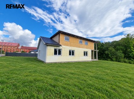 Prodej pozemku pro bydlení, 843 m²